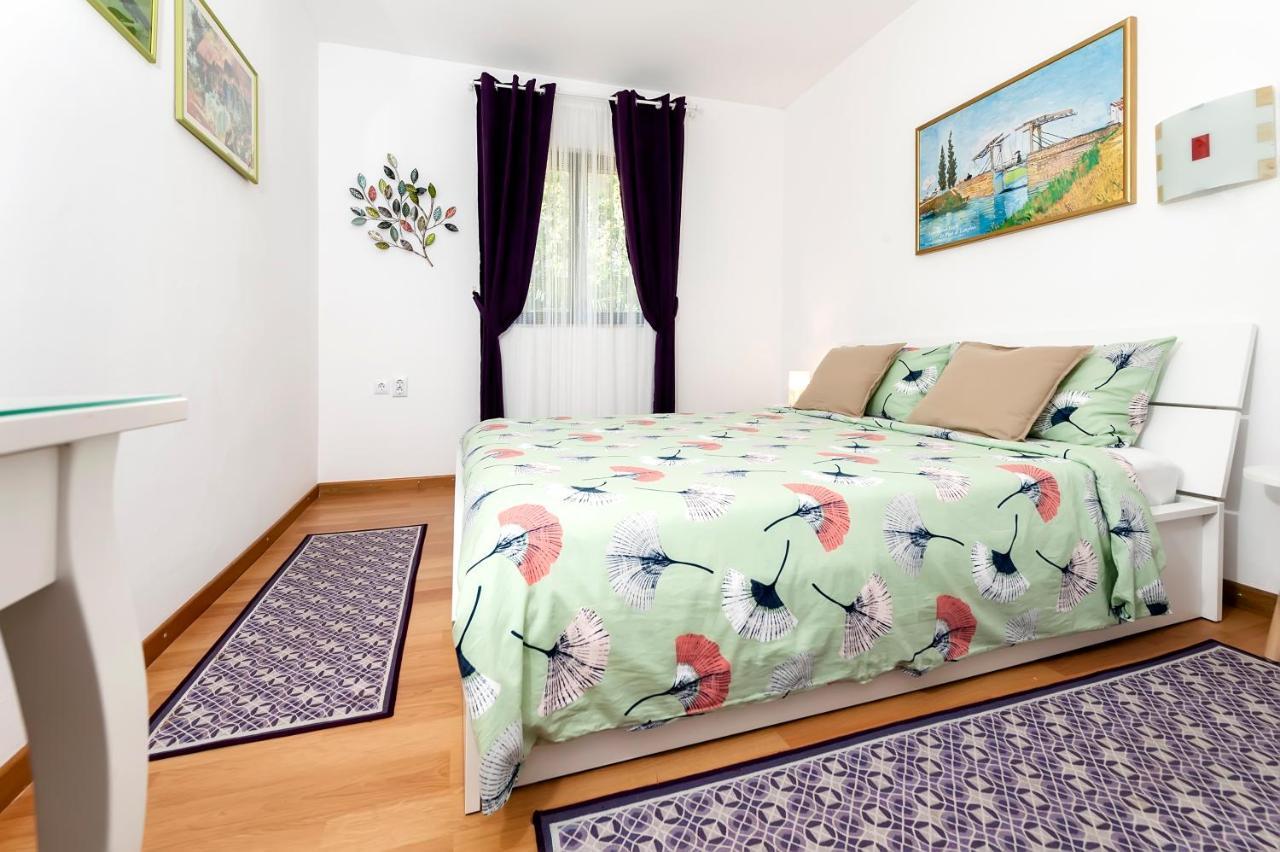 Apartments Aja And Stefy Rovinj Exterior photo